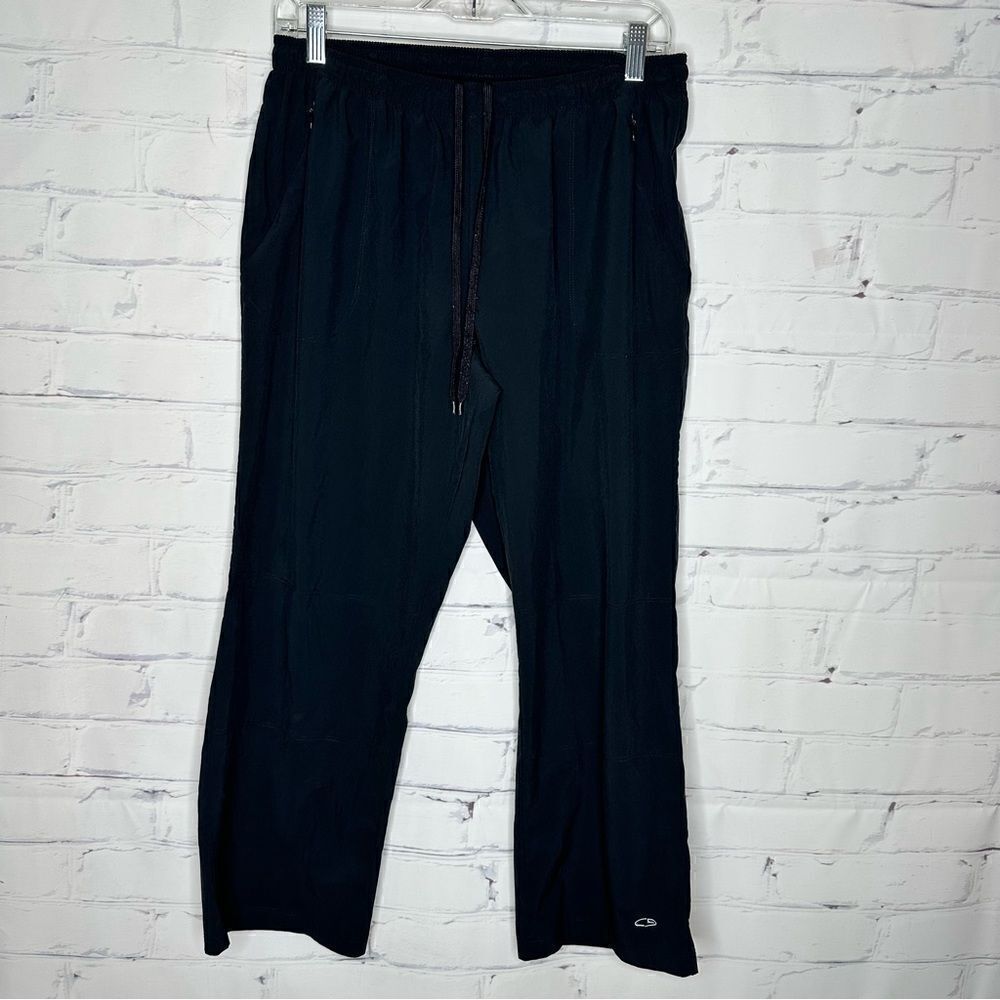 Champion women’s black medium pants